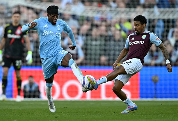 的雄厚财力 的雄厚财力