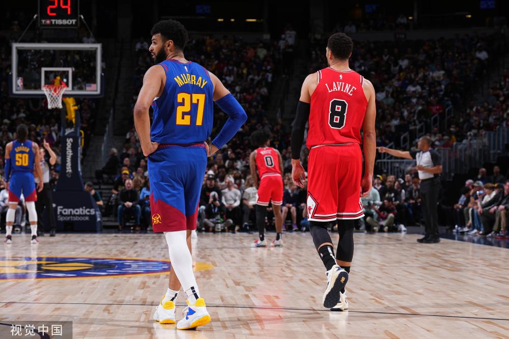 上崭露头角 上崭露头角